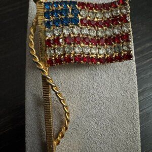 Vintage American Flag Brooch